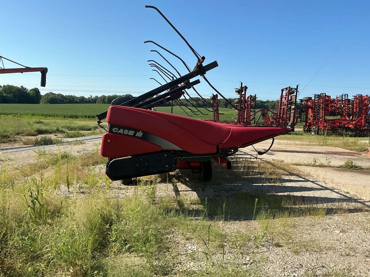case-ih-2212-image-3