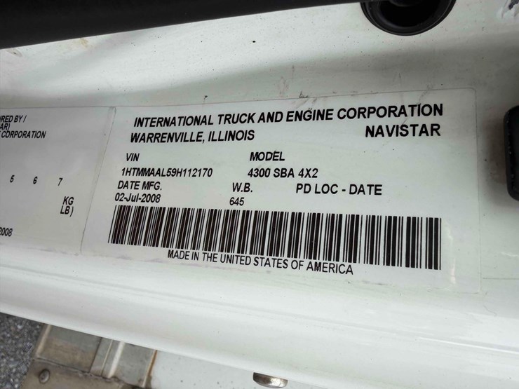 2009-international-durastar-4300-image-27