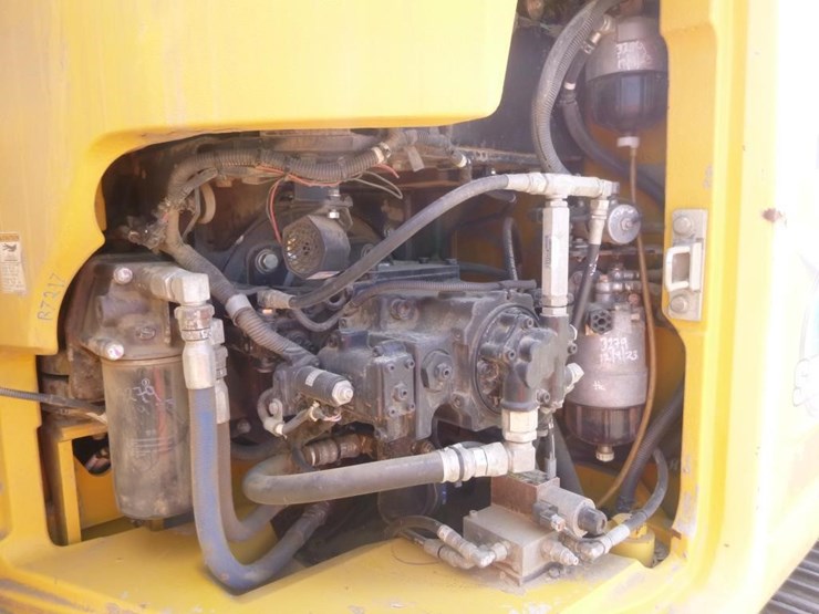 2016-kobelco-sk140sr-lc-5-image-22
