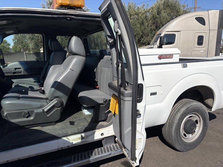 2011-ford-f250-image-11
