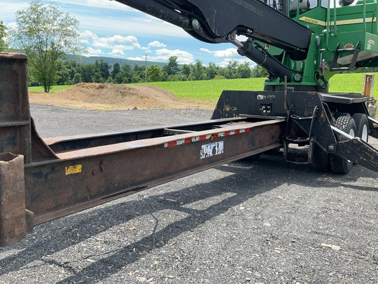 2015-deere-437d-image-74