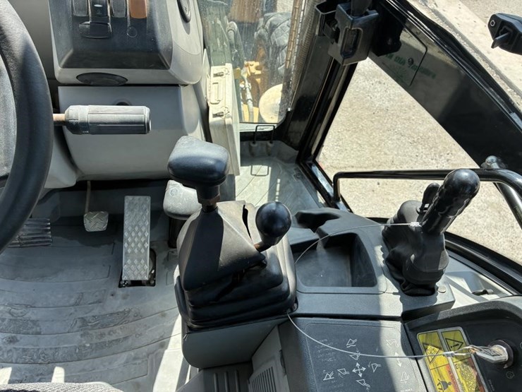 2007-caterpillar-430e-image-26