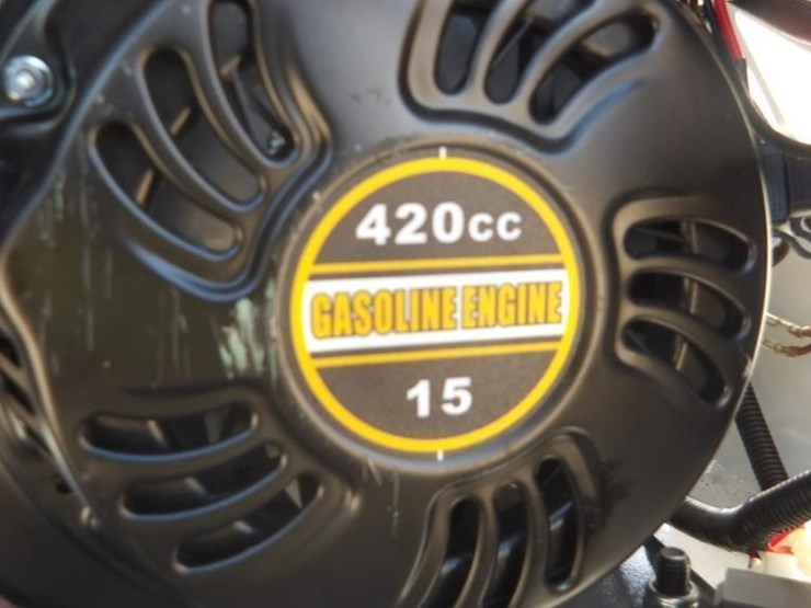 2026-zjz-380-skid-steer-track-loader-image-11