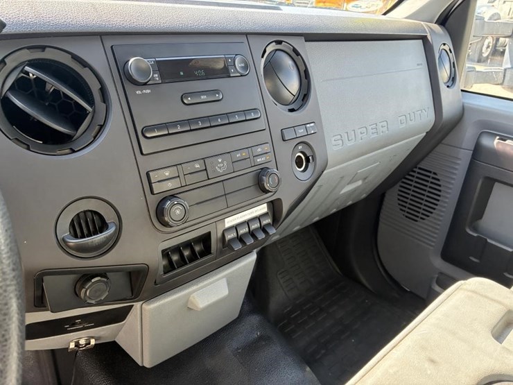 2012-ford-f450-image-26
