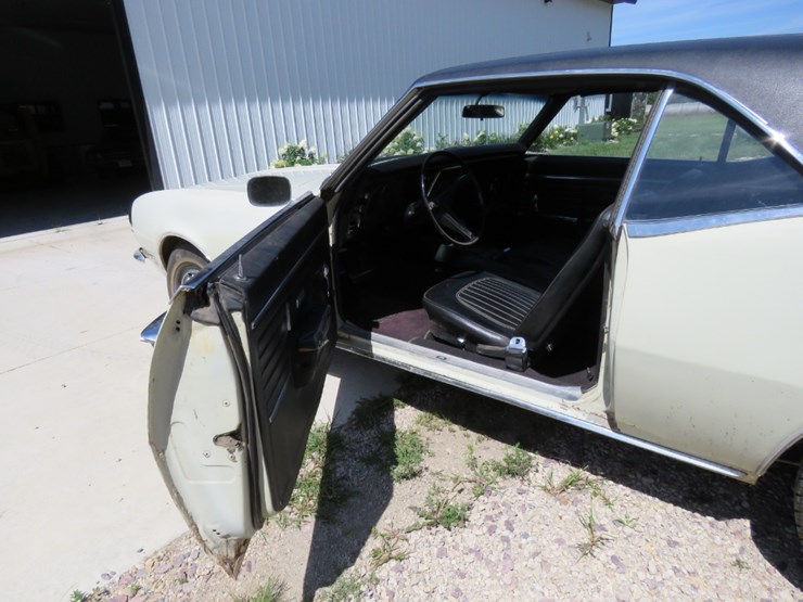 1968-chevrolet-camaro-image-16