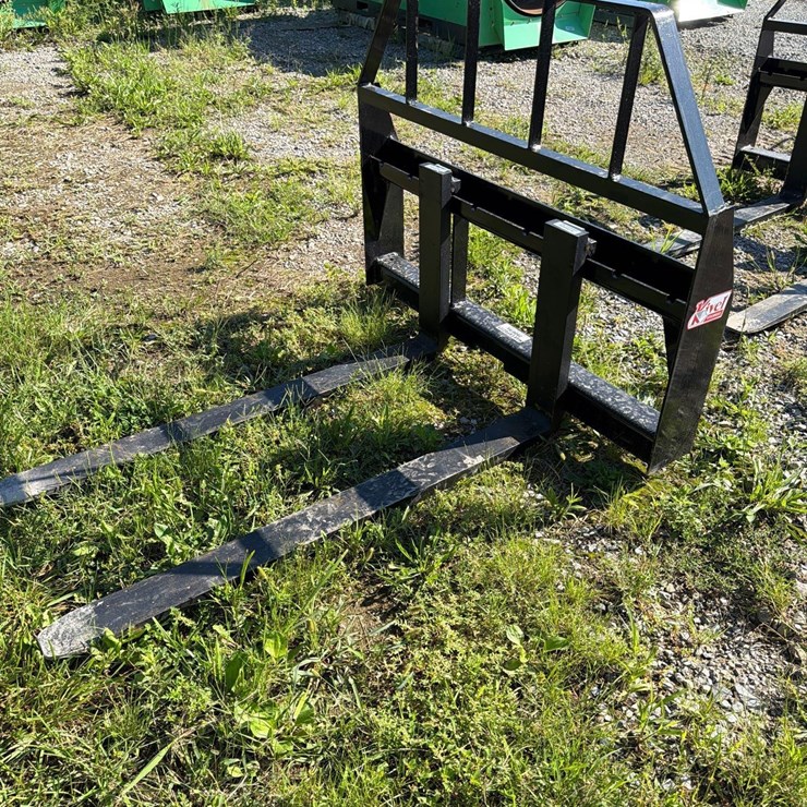 Unused 48" Kivel 3,500lb Quick Attach Pallet Forks