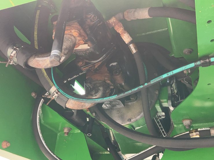2015-deere-437d-image-45