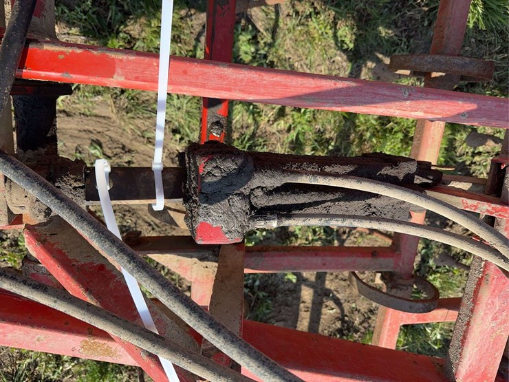 case-ih-5300-image-22
