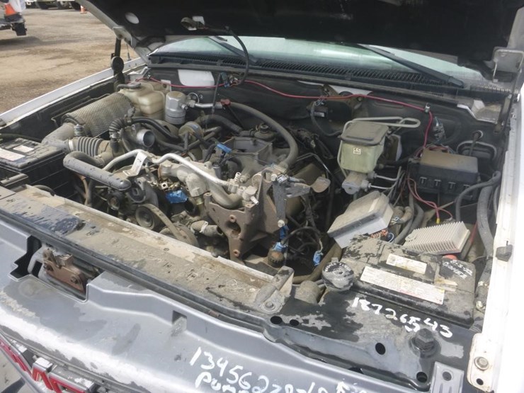 1999-gmc-3500-image-19