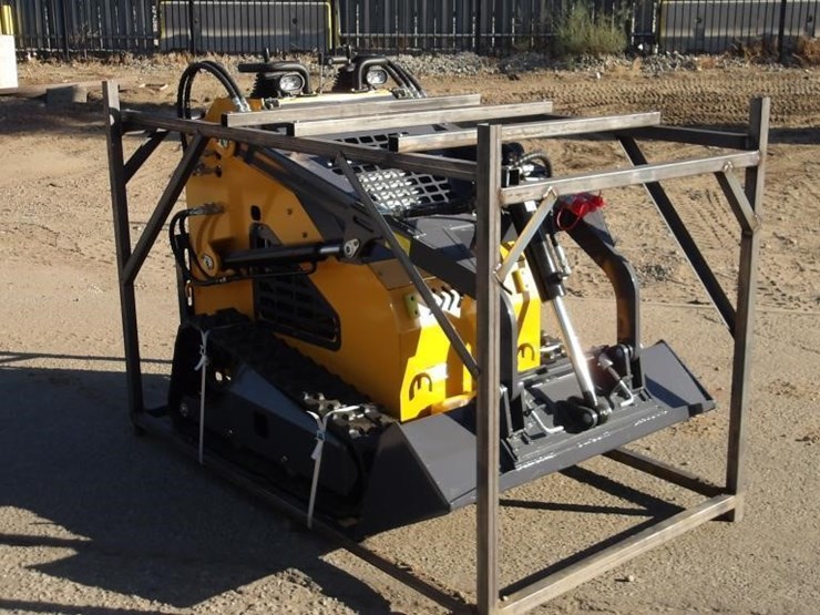 2026-zjz-380-skid-steer-track-loader-image-2