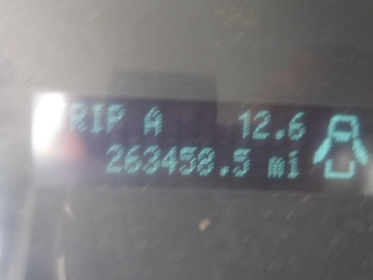 2014-ford-f150-xl-image-15