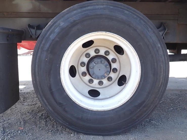 2013-ford-f650-image-5