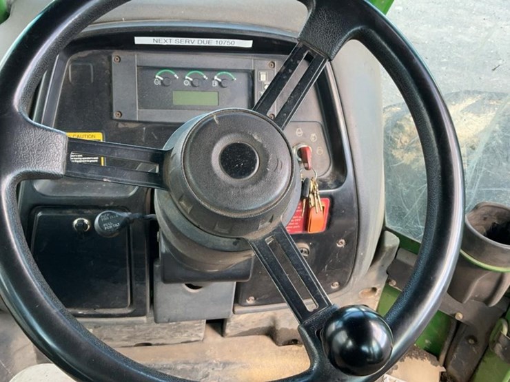 2012-deere-848h-image-88