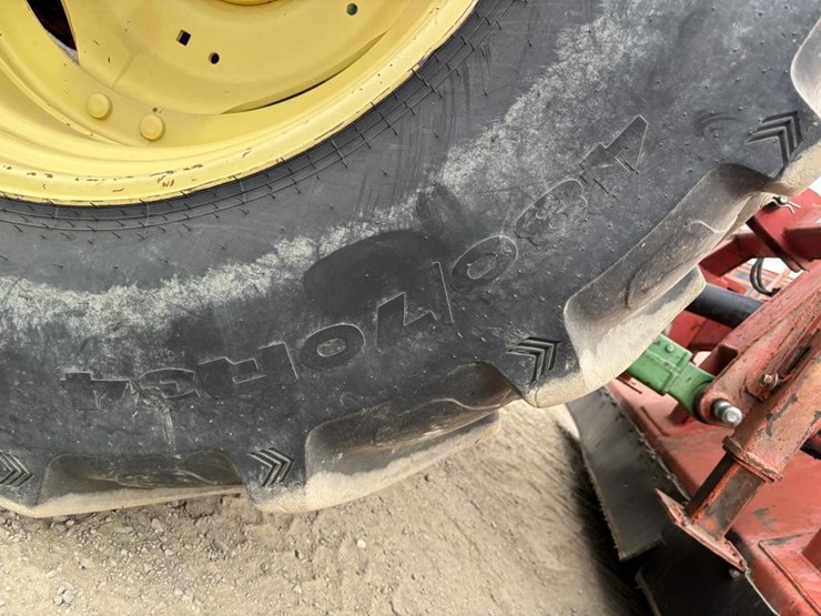 john-deere-6330-image-40