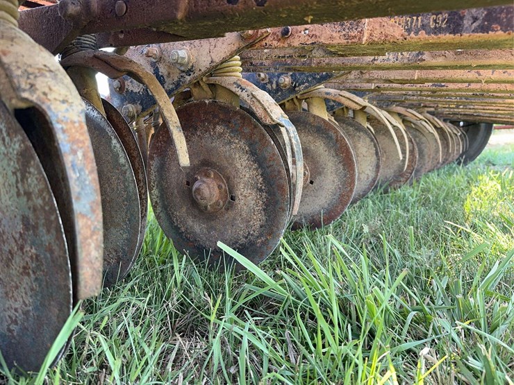 case-ih-5100-image-17