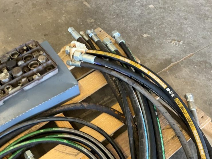 #245-•-hydraulic-hoses-image-7