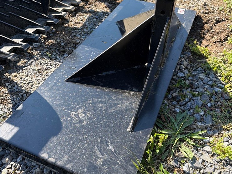 unused-kivel-trailer-mover-attachment-image-2