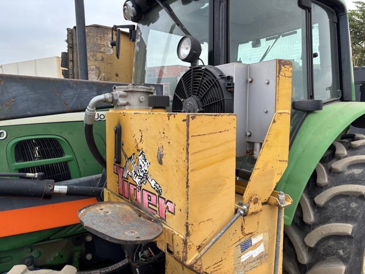 john-deere-6330-image-34