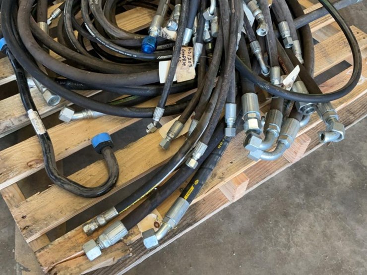 #244-•-hydraulic-hoses-image-11
