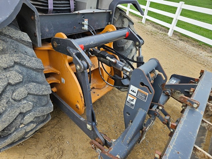 #27-•-case-570d-tractor/loader/scraper-image-20