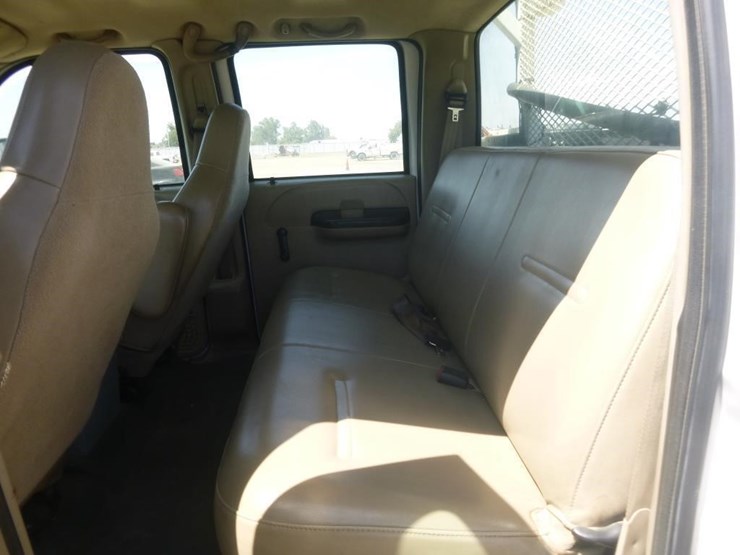 2006-ford-f450-image-15