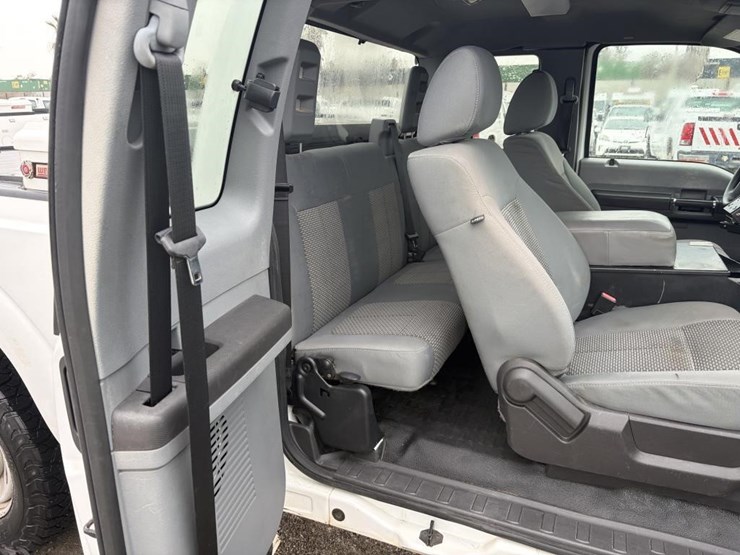 2013-ford-f250-sd-image-10
