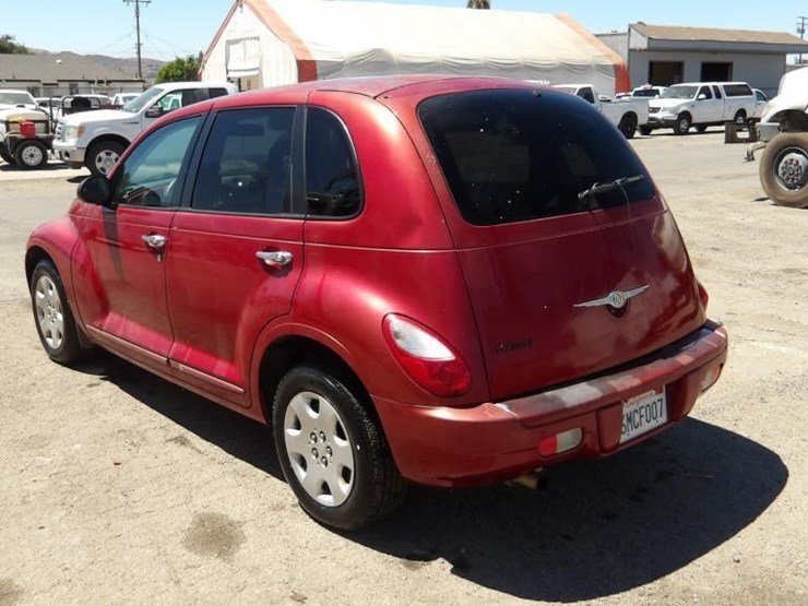 2008-chrysler-pt-cruiser-image-4