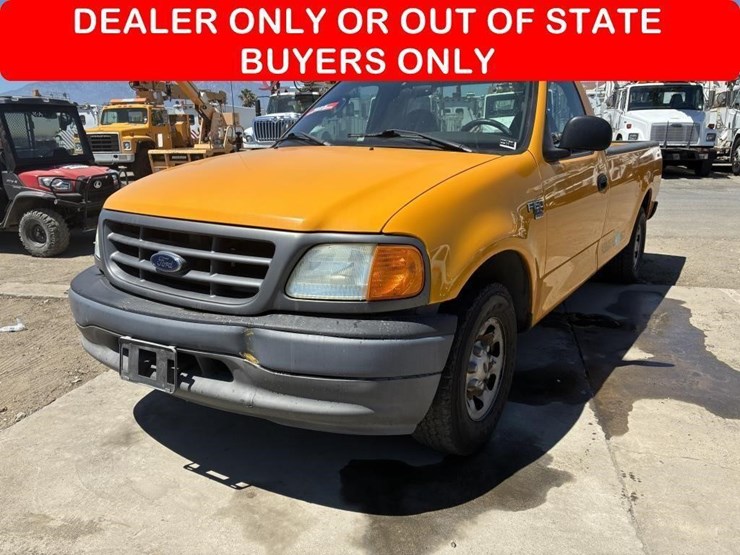 2004-ford-f150-image-1