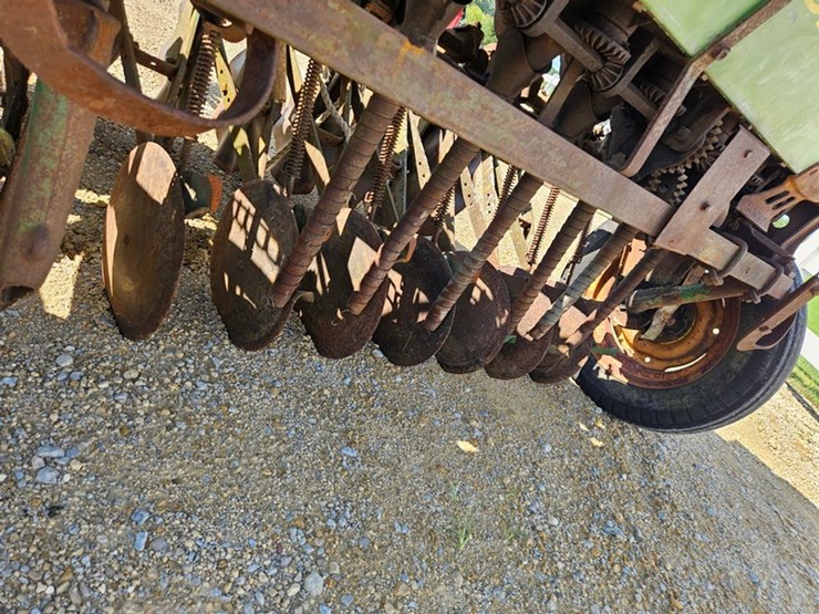 john-deere-8-image-20