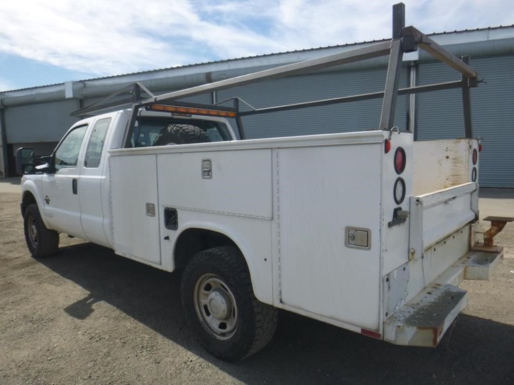 2011-ford-f350-image-4
