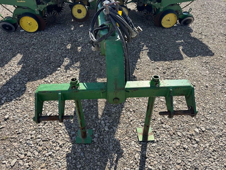john-deere-7200-image-24
