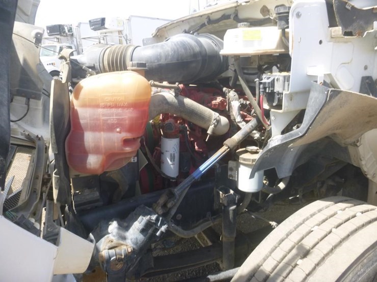 2011-ford-f750-image-20