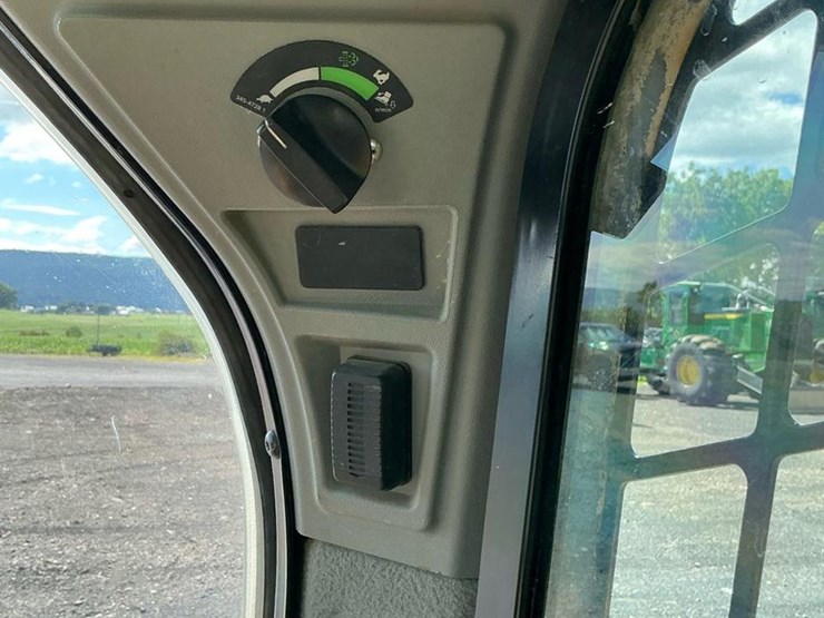 2019-caterpillar-289d-image-38