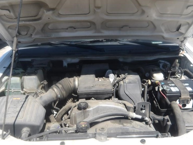 2011-chevrolet-colorado-image-10