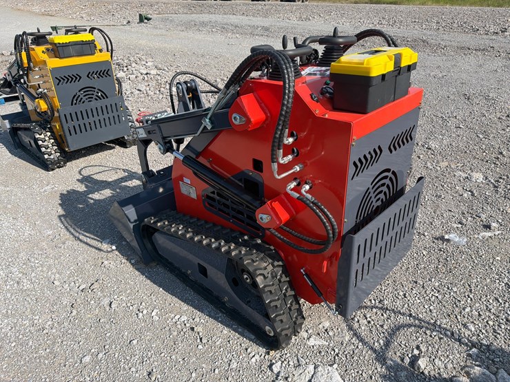 #38-•-new-zjg-zj-380-mini-skid-loader-image-4