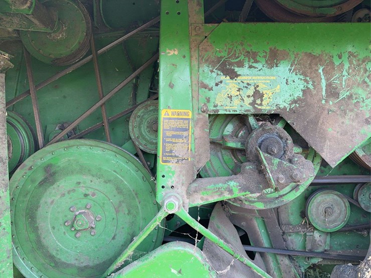 john-deere-7720-titan-ii-image-31