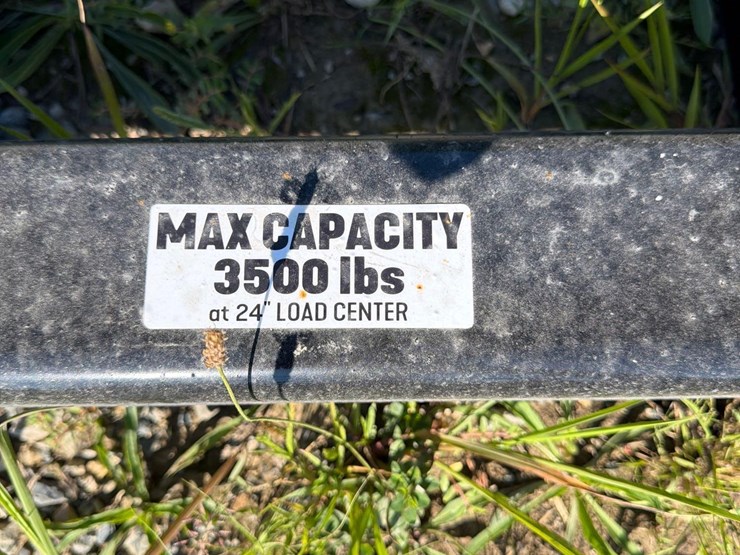 unused-48"-kivel-3,500lb-quick-attach-pallet-forks-image-4
