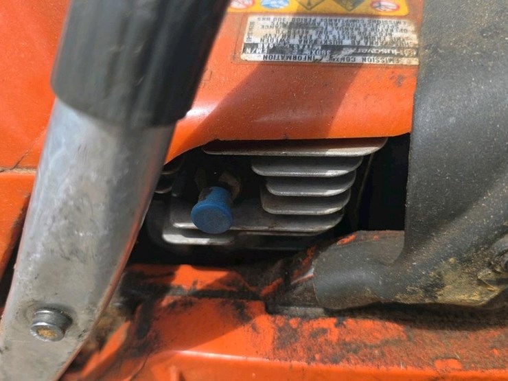 #103-•-husqvarna-390xp-chainsaw-image-11