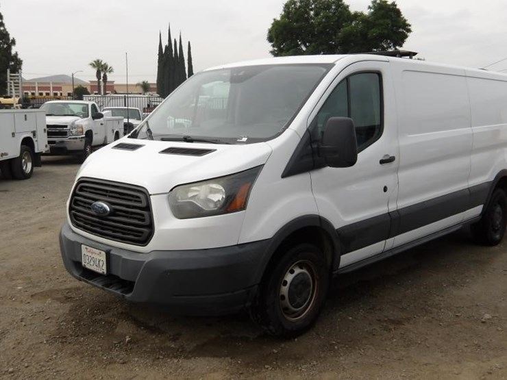 2018-ford-transit-image-2
