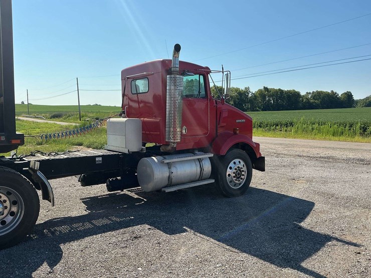 1996-kenworth-t800-image-7