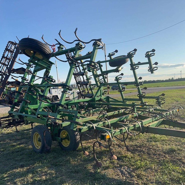 JOHN DEERE 960