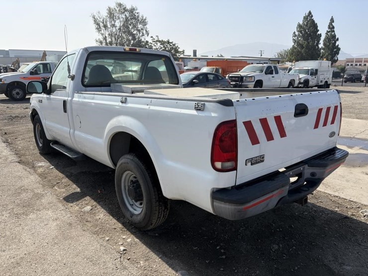 2001-ford-f250-image-4