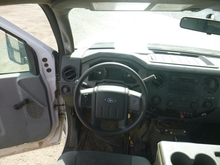 2011-ford-f350-image-7