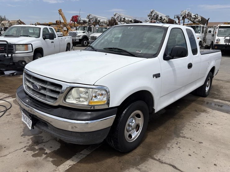 2003-ford-f150-image-1