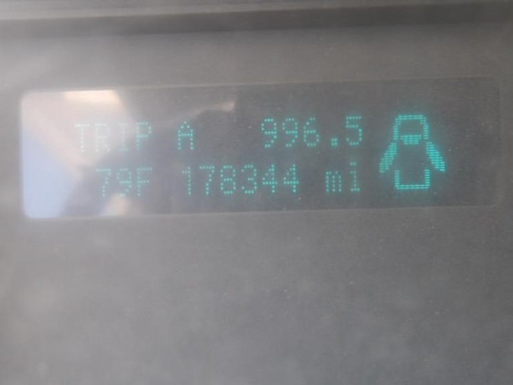 2012-ford-f550-image-23