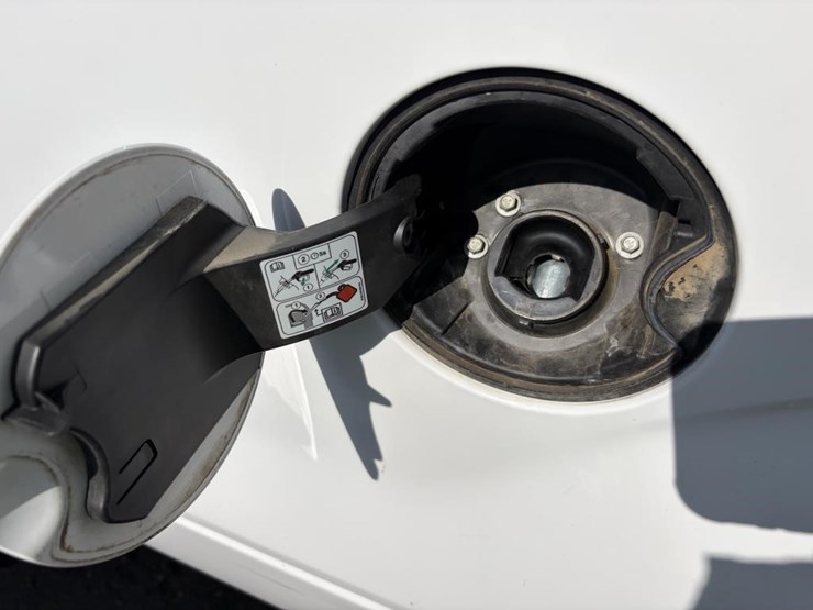 2014-ford-f150-image-19