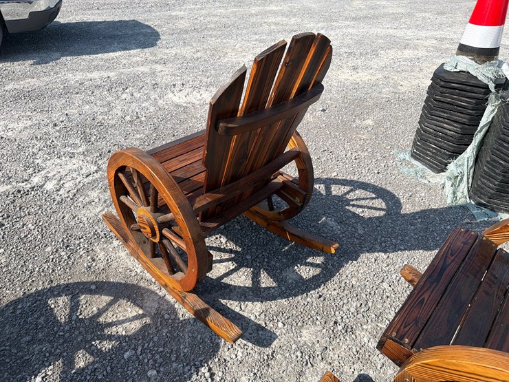 #81-•-wagon-wheel-rocking-chair-image-4