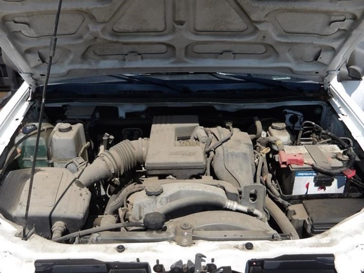 2011-chevrolet-colorado-image-17