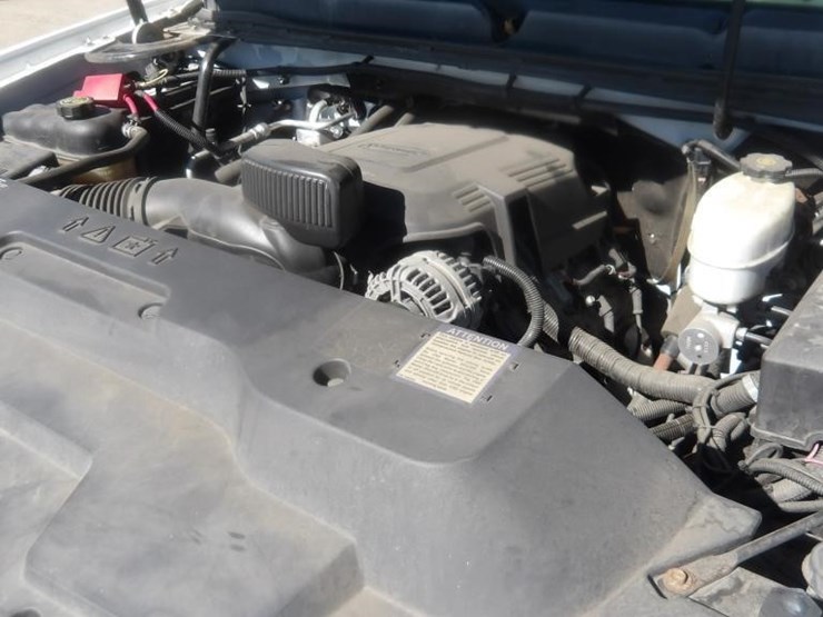 2013-chevrolet-silverado-2500-image-7