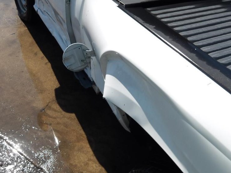 2011-chevrolet-colorado-image-9